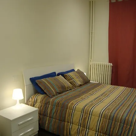 Apartment Parlapa Turin